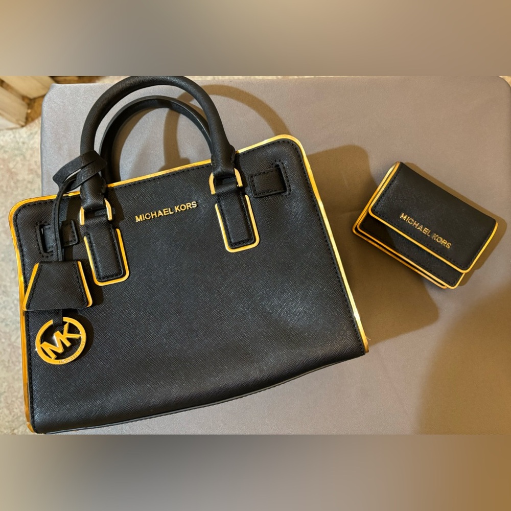 Michael Kors Dillon Satchel purse & wallet